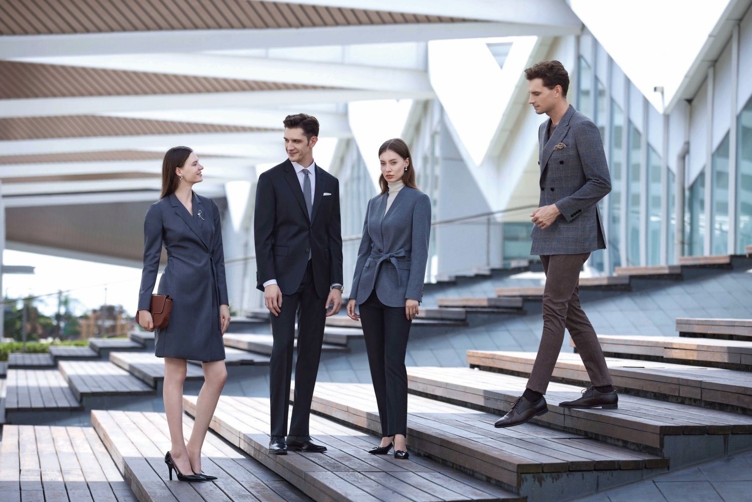 南(nan)山(shān)智尚廣(guang)告片